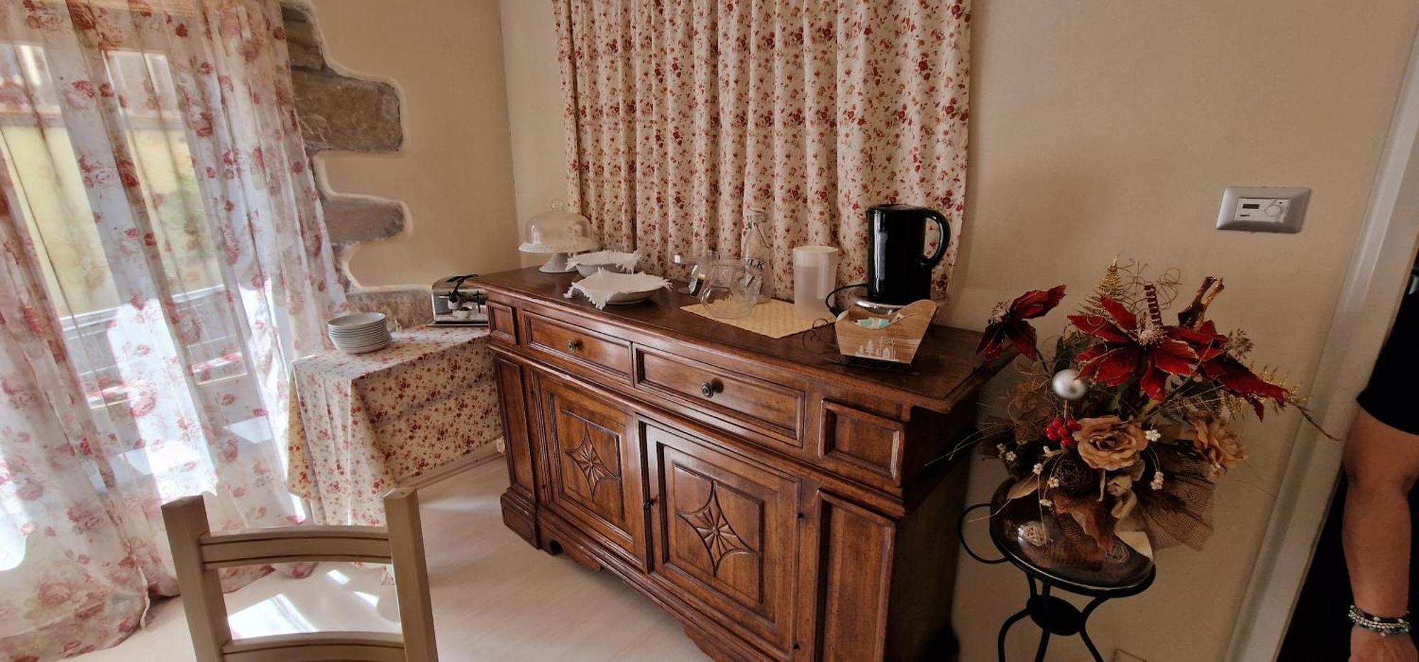 Bed and Breakfast Antica Casa Menetti B E B à Sestola Extérieur photo